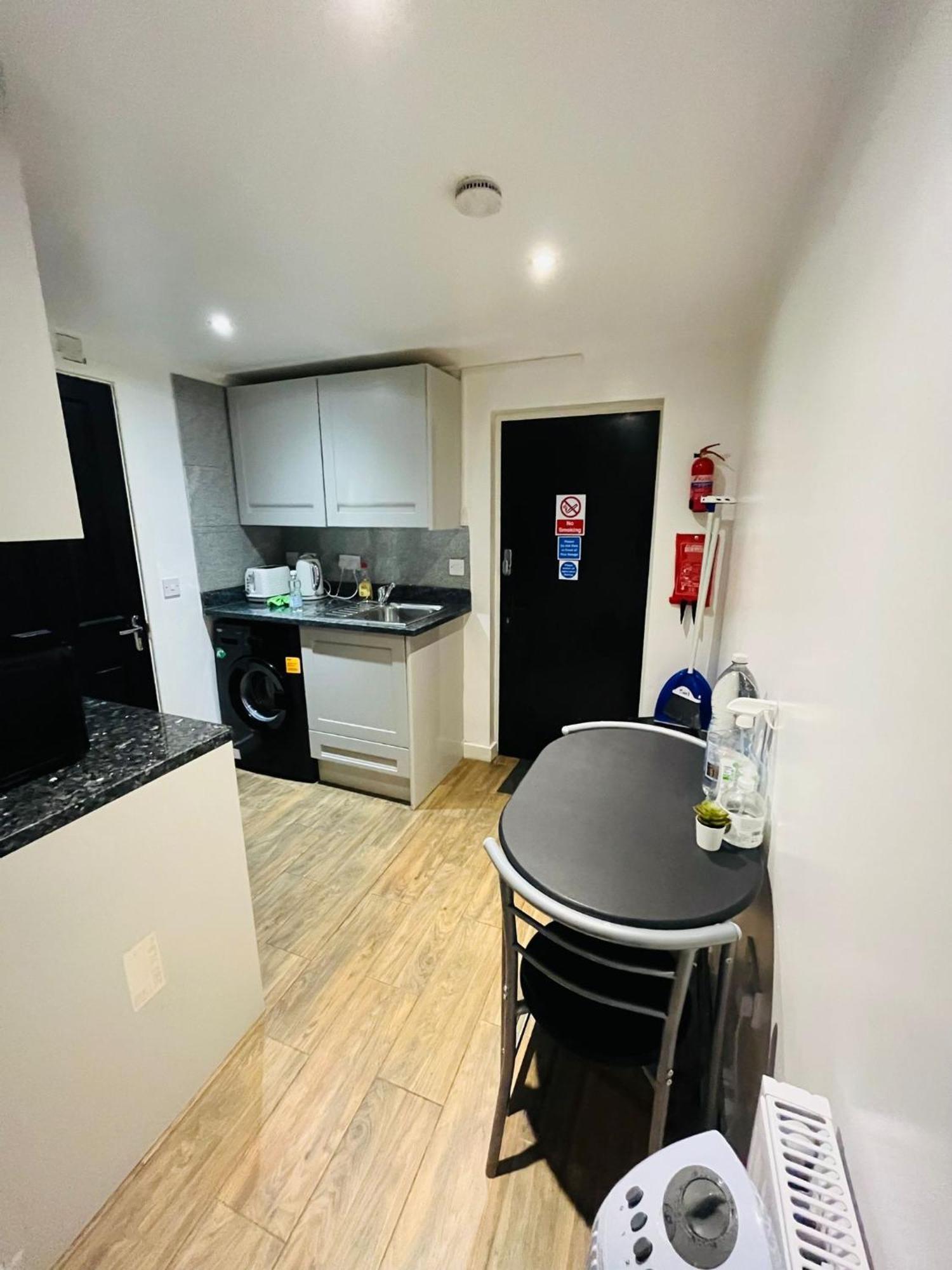 Exclusive Private One Bedroom Suite London Kültér fotó